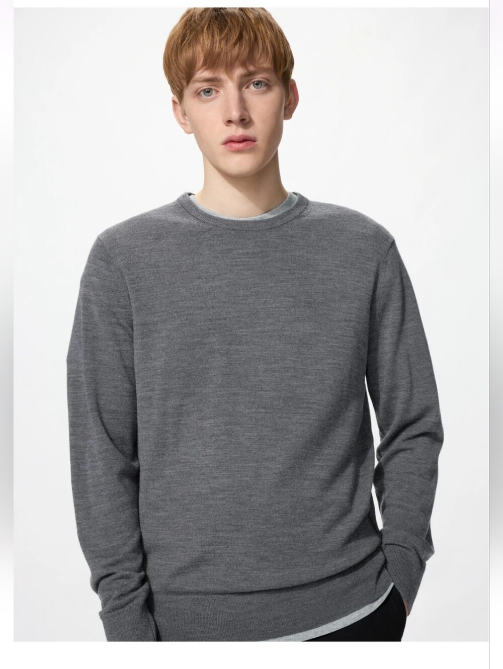 Uniqlo Men's Merino Crew Neck Sweater Size Large